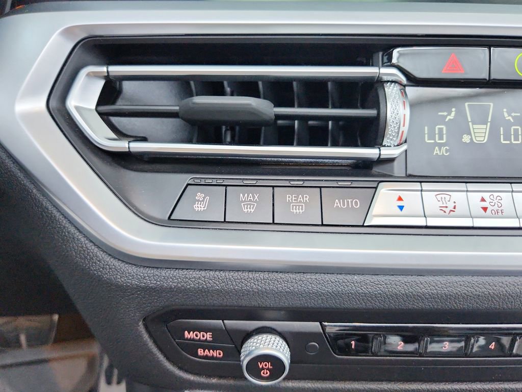 Used 2022 BMW M4 xDrive Competition w/ Executive Package image 26