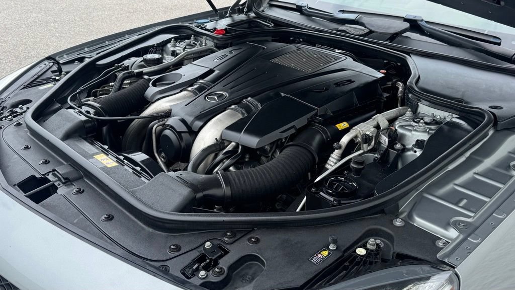 Used 2013 Mercedes-Benz SL 550 image 25