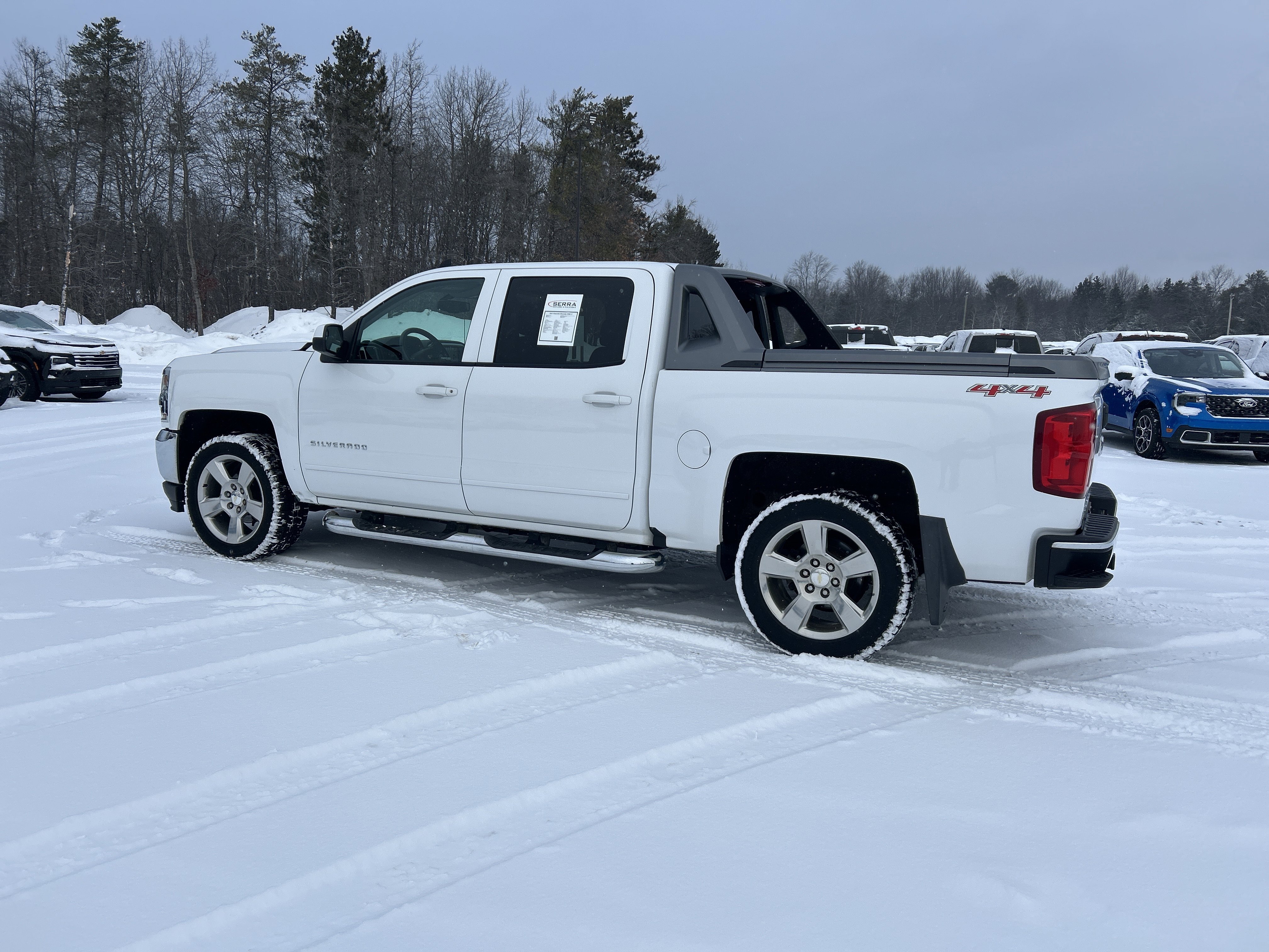 Used 2017 Chevrolet Silverado 1500 LT image 5