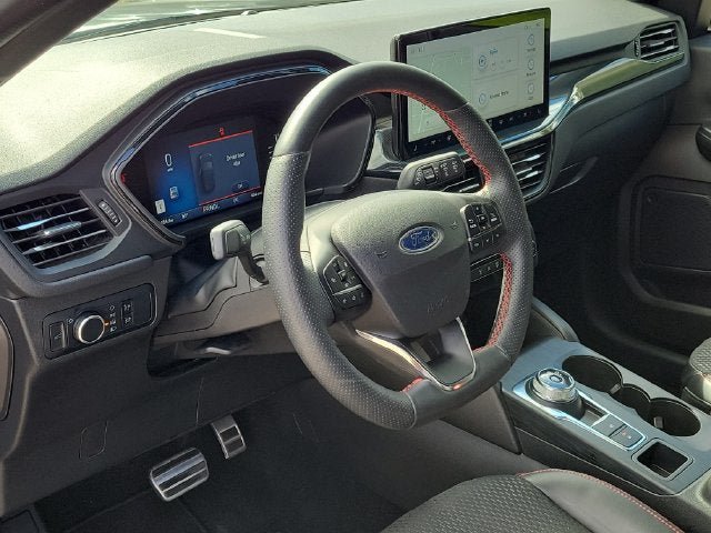 Used 2024 Ford Escape ST-Line w/ Tech Pack #1 AWD/4WD image 6
