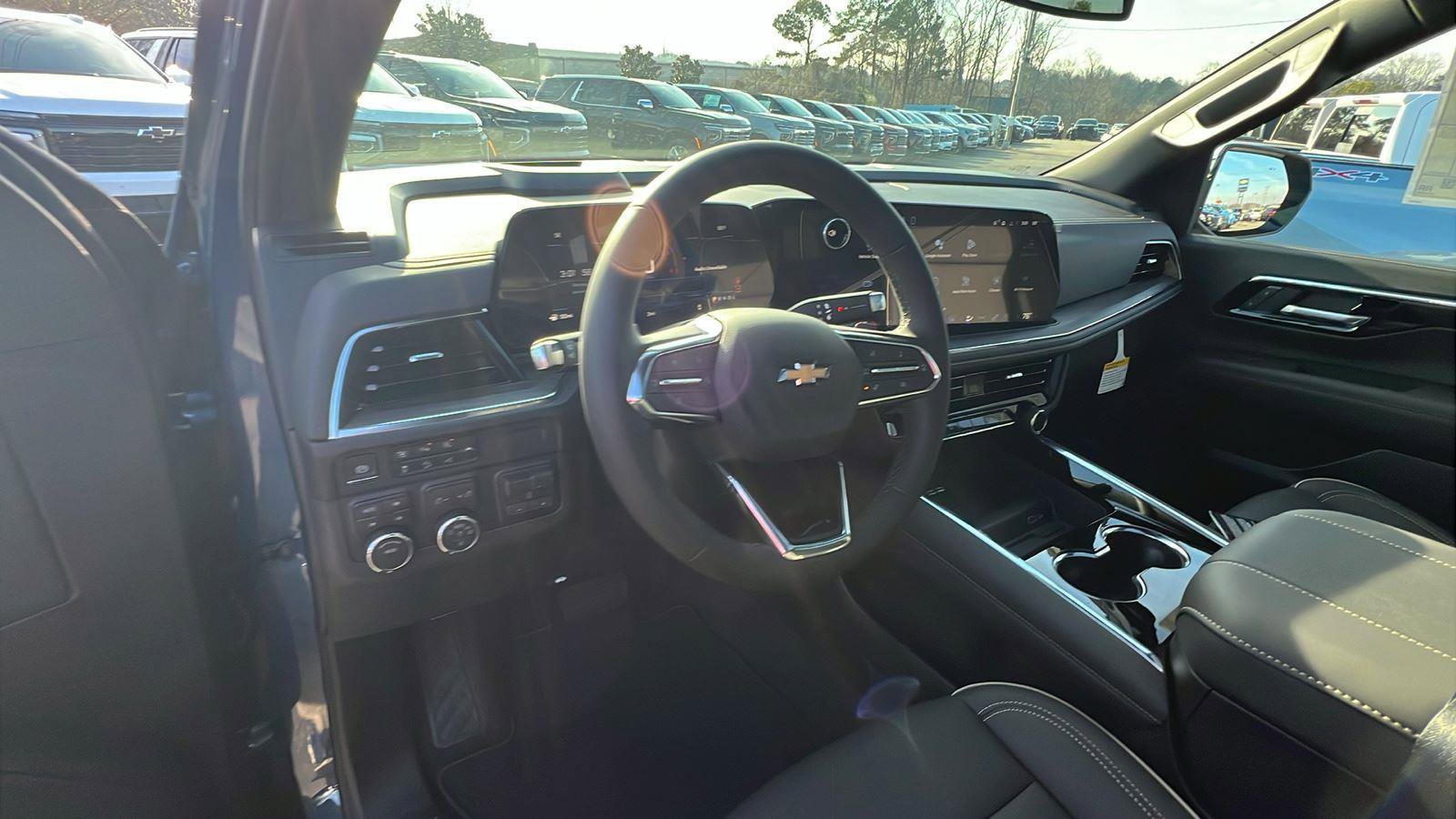 New 2026 Chevrolet Suburban Premier w/ Sun And Tow Package image 20