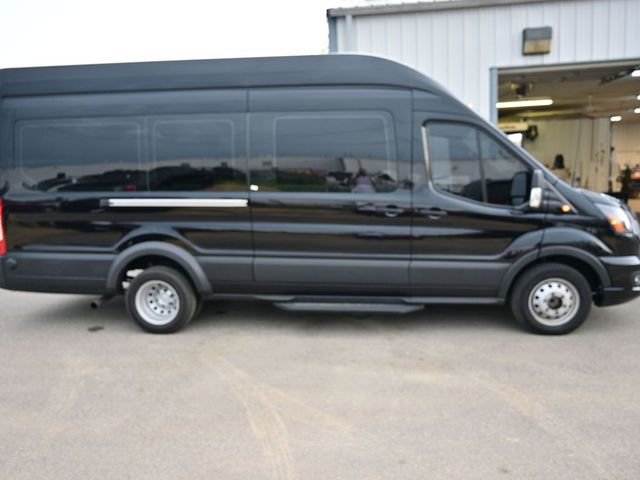 Used 2023 Ford Transit 350 XLT RWD image 4