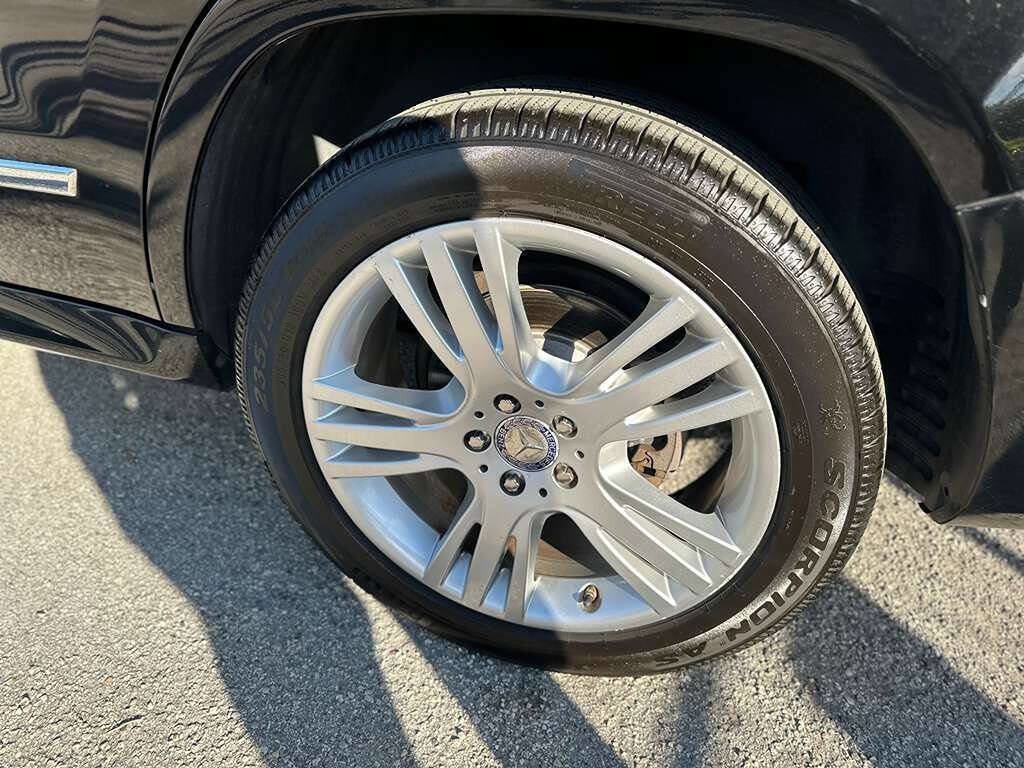 Used 2015 Mercedes-Benz GLK 350 2WD image 17