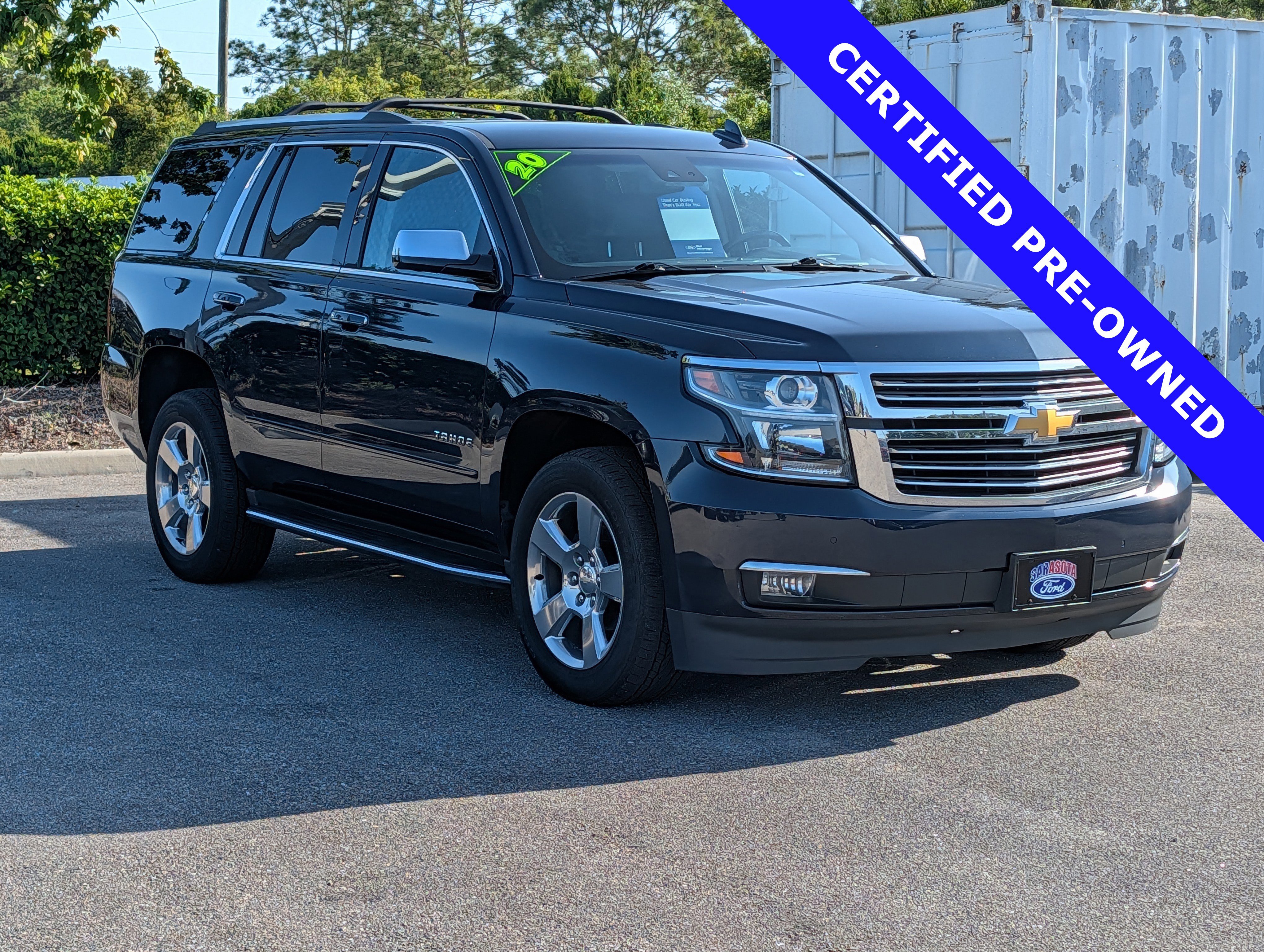 Used 2020 Chevrolet Tahoe Premier w/ Max Trailering Package AWD/4WD image 2