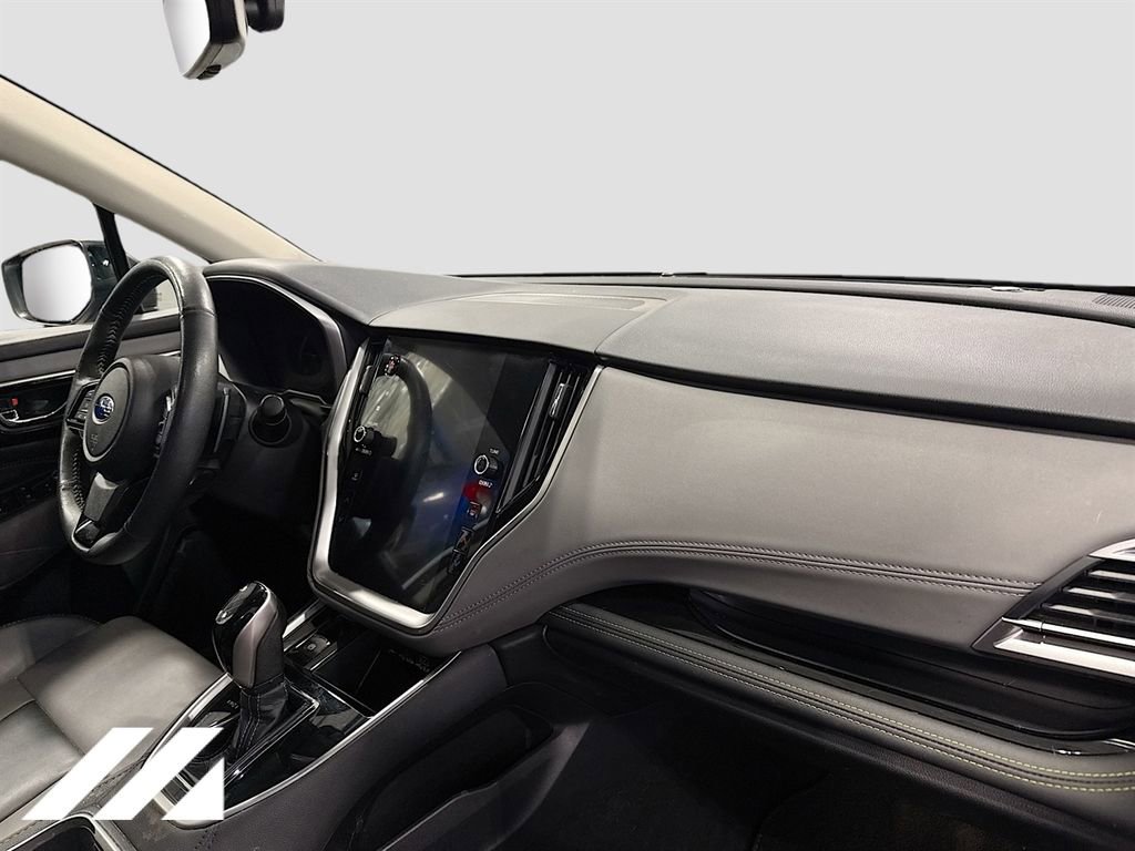 Certified 2024 Subaru Outback Onyx Edition image 32