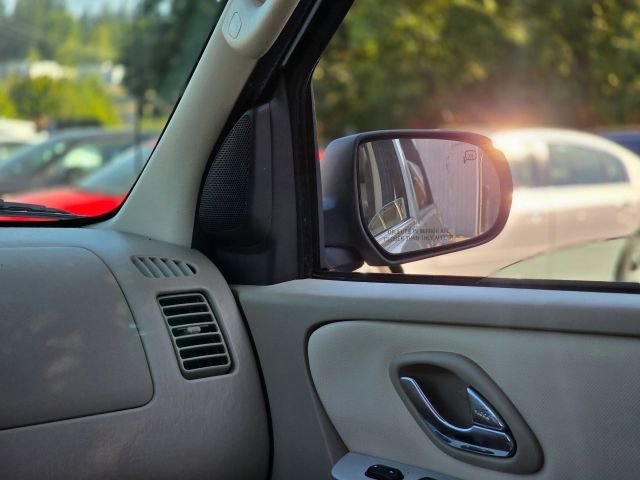 Used 2006 Mercury Mariner Hybrid image 23