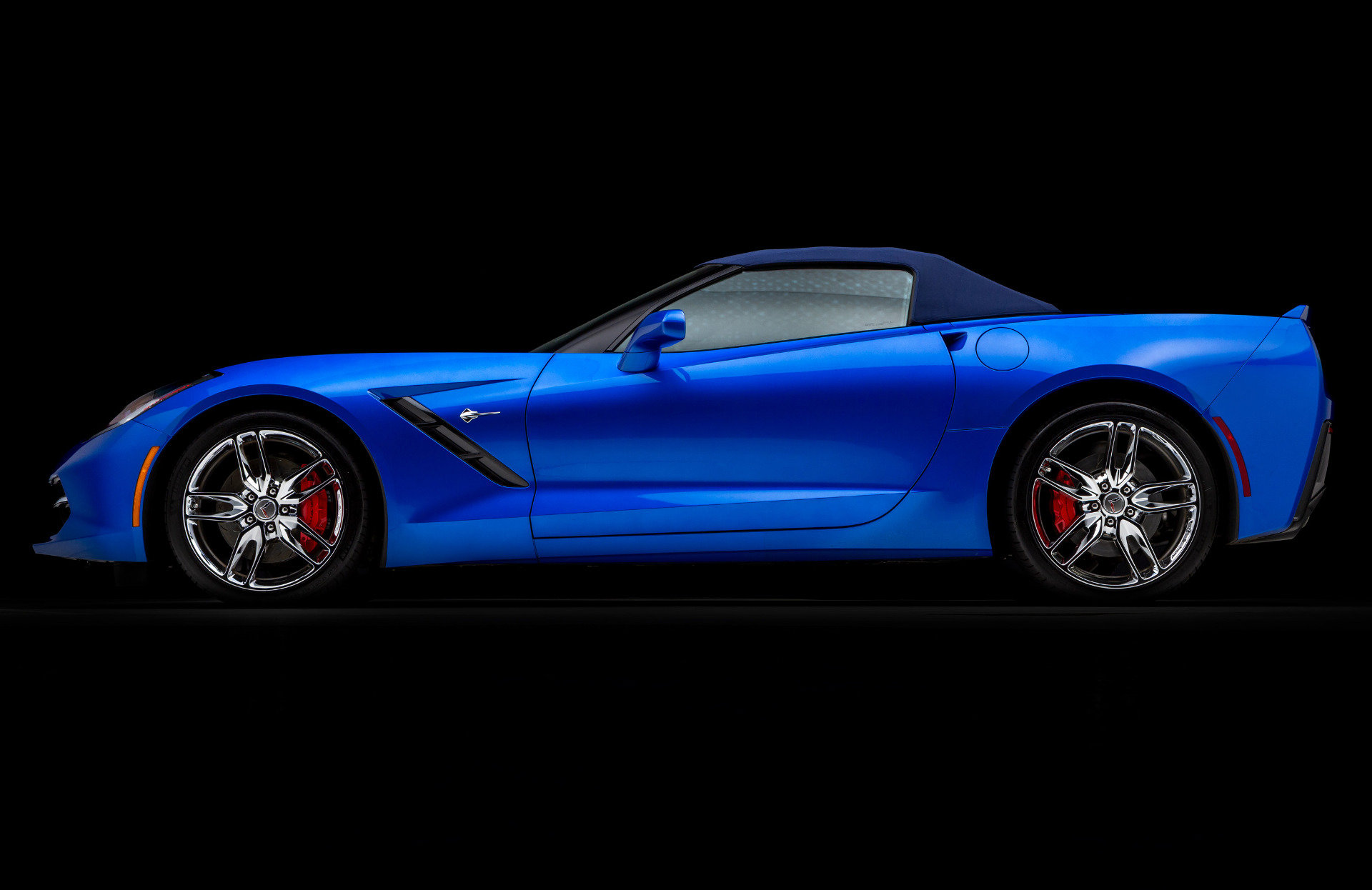 Used 2014 Chevrolet Corvette Stingray Convertible w/ 3LT Preferred Equipment Group image 10