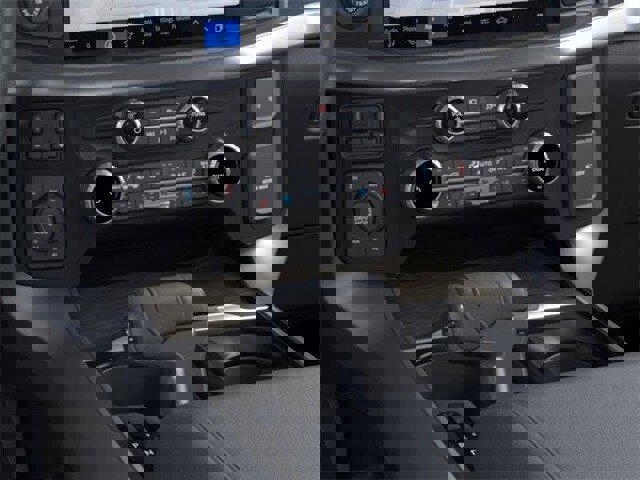 New 2025 Ford F150 Lariat w/ Equipment Group 501A Mid image 15