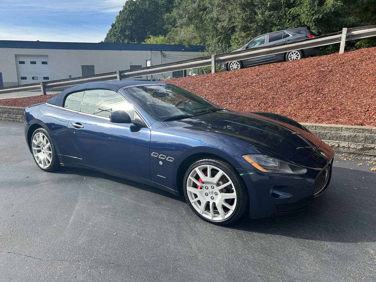 Used 2011 Maserati GranTurismo Convertible RWD image 15