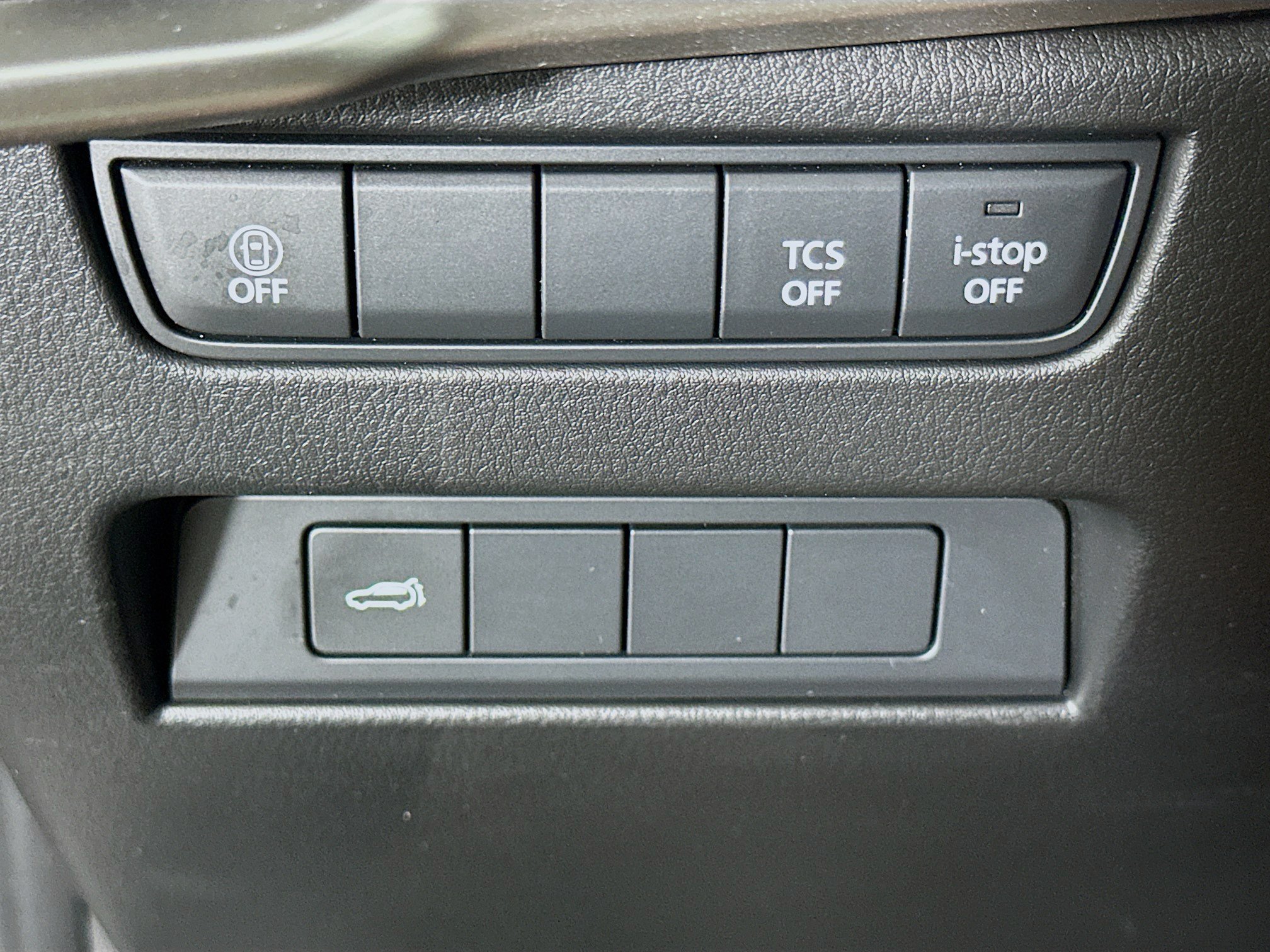 Used 2025 MAZDA CX-90 3.3 Turbo w/ Select Package AWD/4WD image 17
