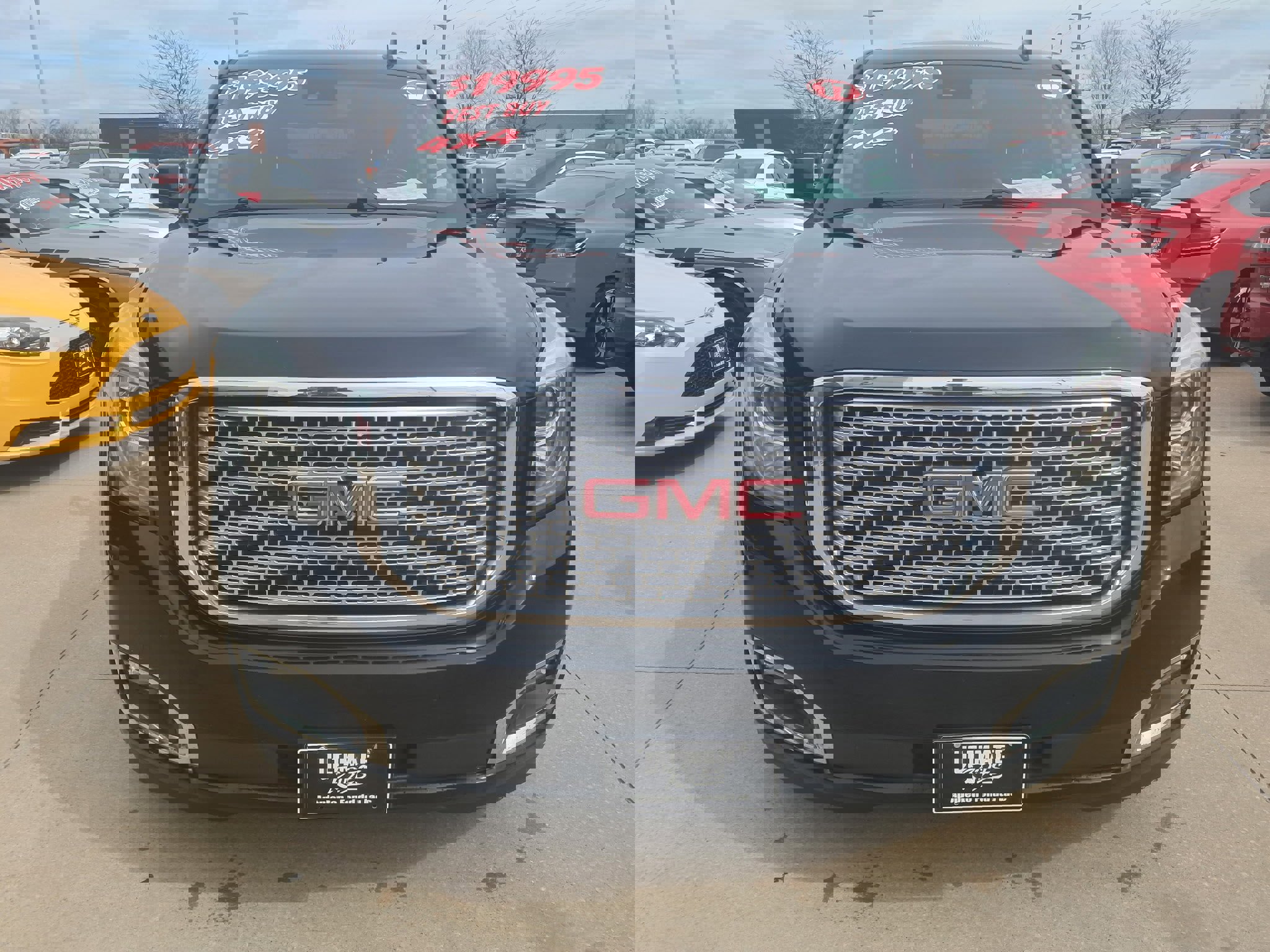 Used 2017 GMC Yukon XL Denali w/ Open Road Package image 2