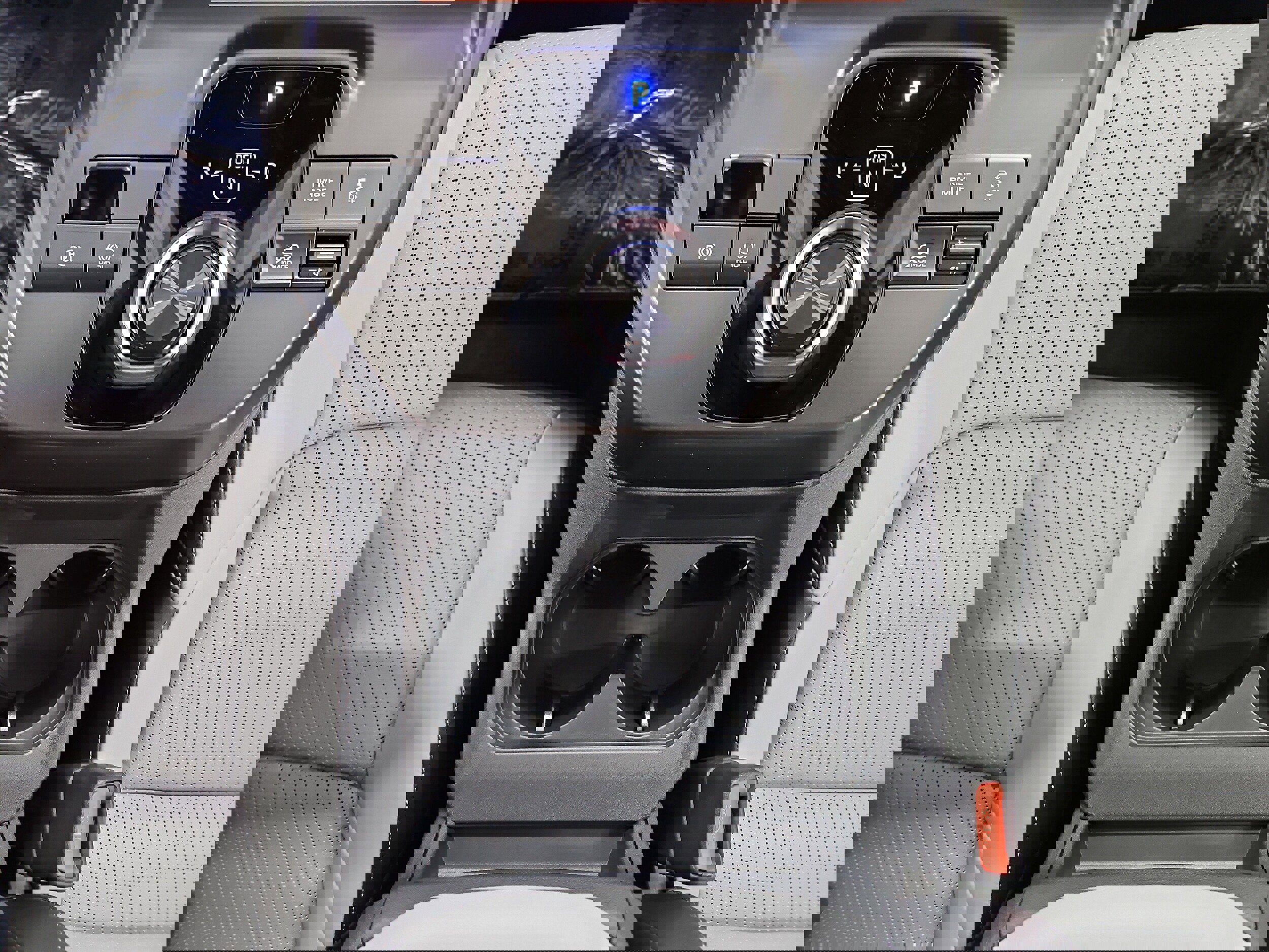 New 2026 Subaru Solterra Premium image 14