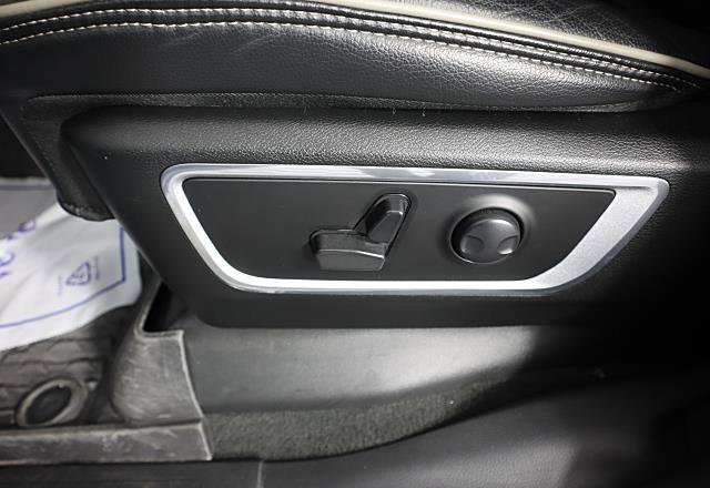 Used 2023 RAM 1500 Laramie image 29