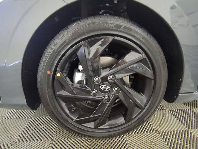 New 2026 Hyundai Elantra SEL Sport Premium FWD image 16