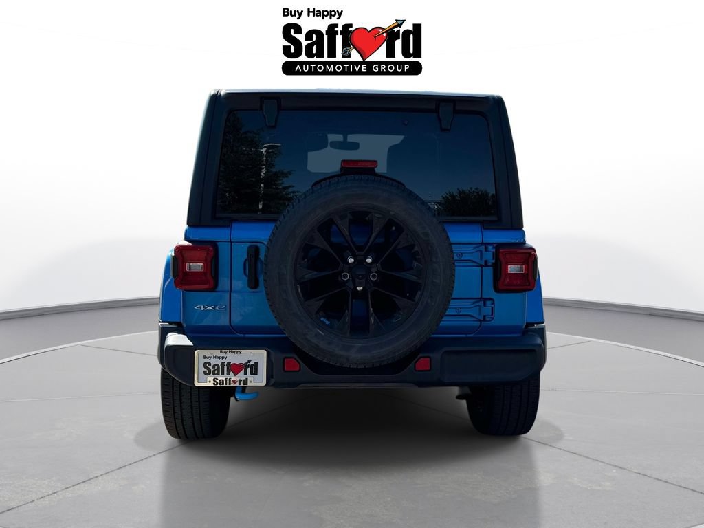 Used 2023 Jeep Wrangler Unlimited Sahara w/ Cold Weather Group AWD/4WD image 7