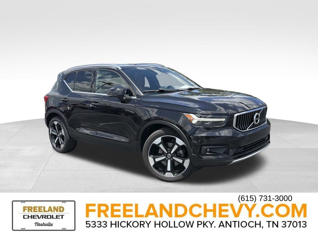 Used 2019 Volvo XC40 T5 Inscription AWD/4WD image 1