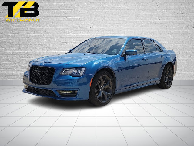 Used 2023 Chrysler 300 Touring L w/ Comfort Group
