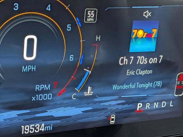 Used 2025 Chevrolet Equinox LT w/ Safety and Technology Package FWD image 10