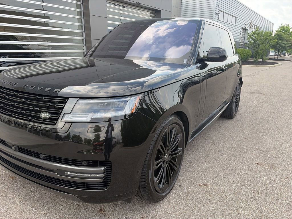 Certified 2023 Land Rover Range Rover SE AWD/4WD image 2