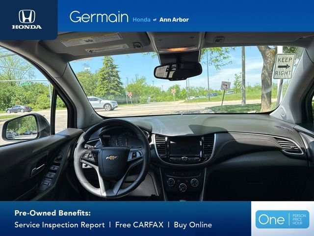 Used 2021 Chevrolet Trax LS w/ Tint and Cruise Package FWD image 16