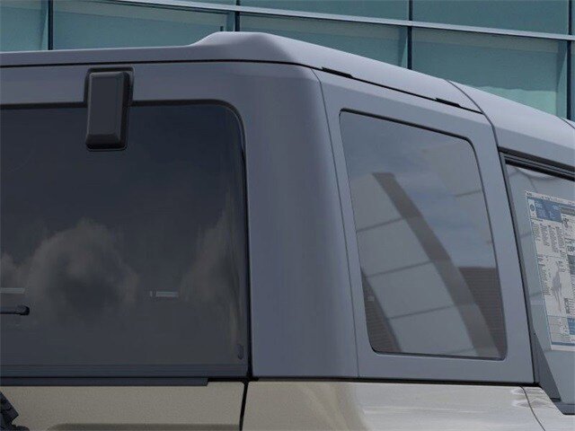 New 2025 Ford Bronco Badlands image 23