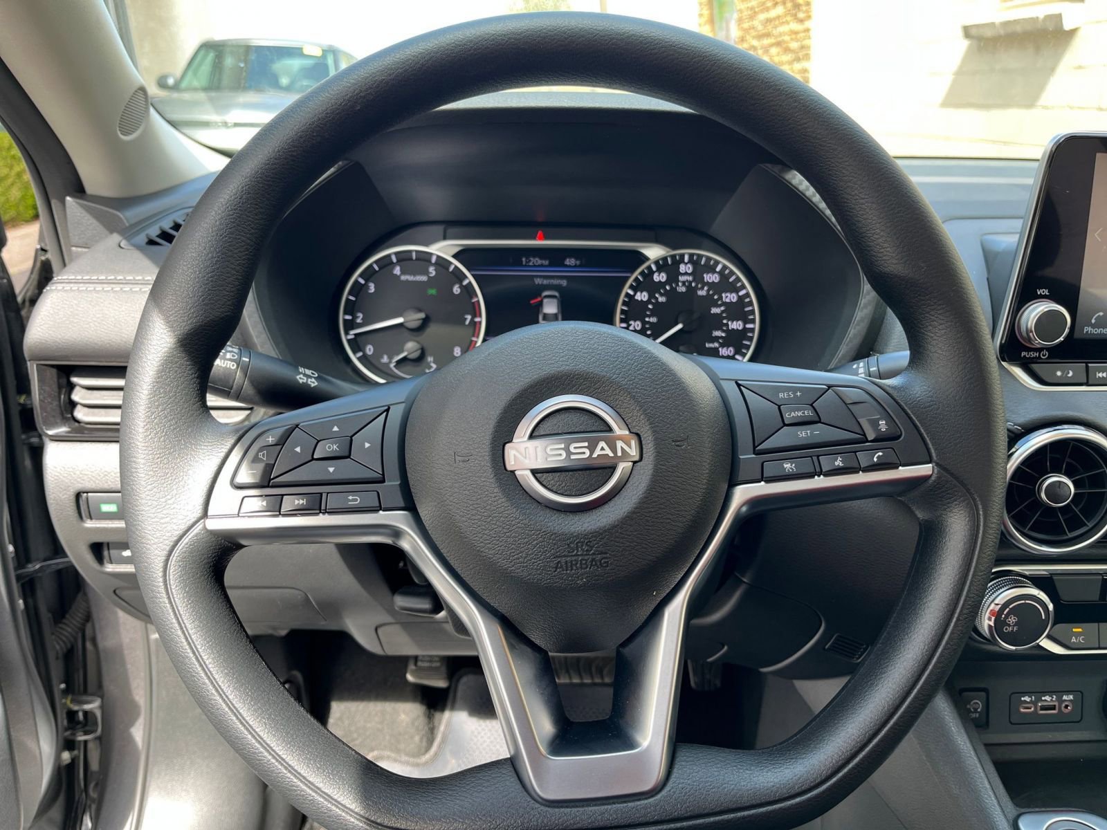 Used 2025 Nissan Sentra SV image 25