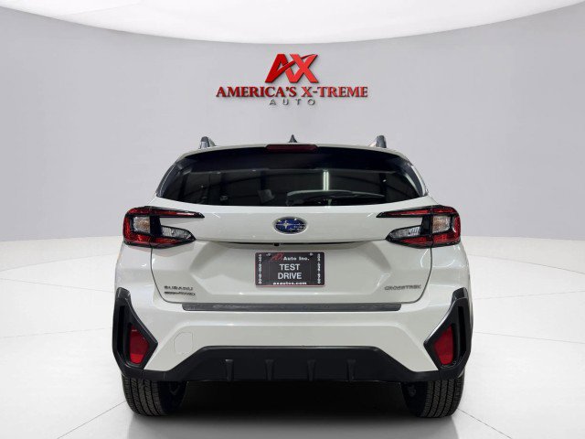 Used 2024 Subaru Crosstrek 2.0i Premium AWD/4WD image 4