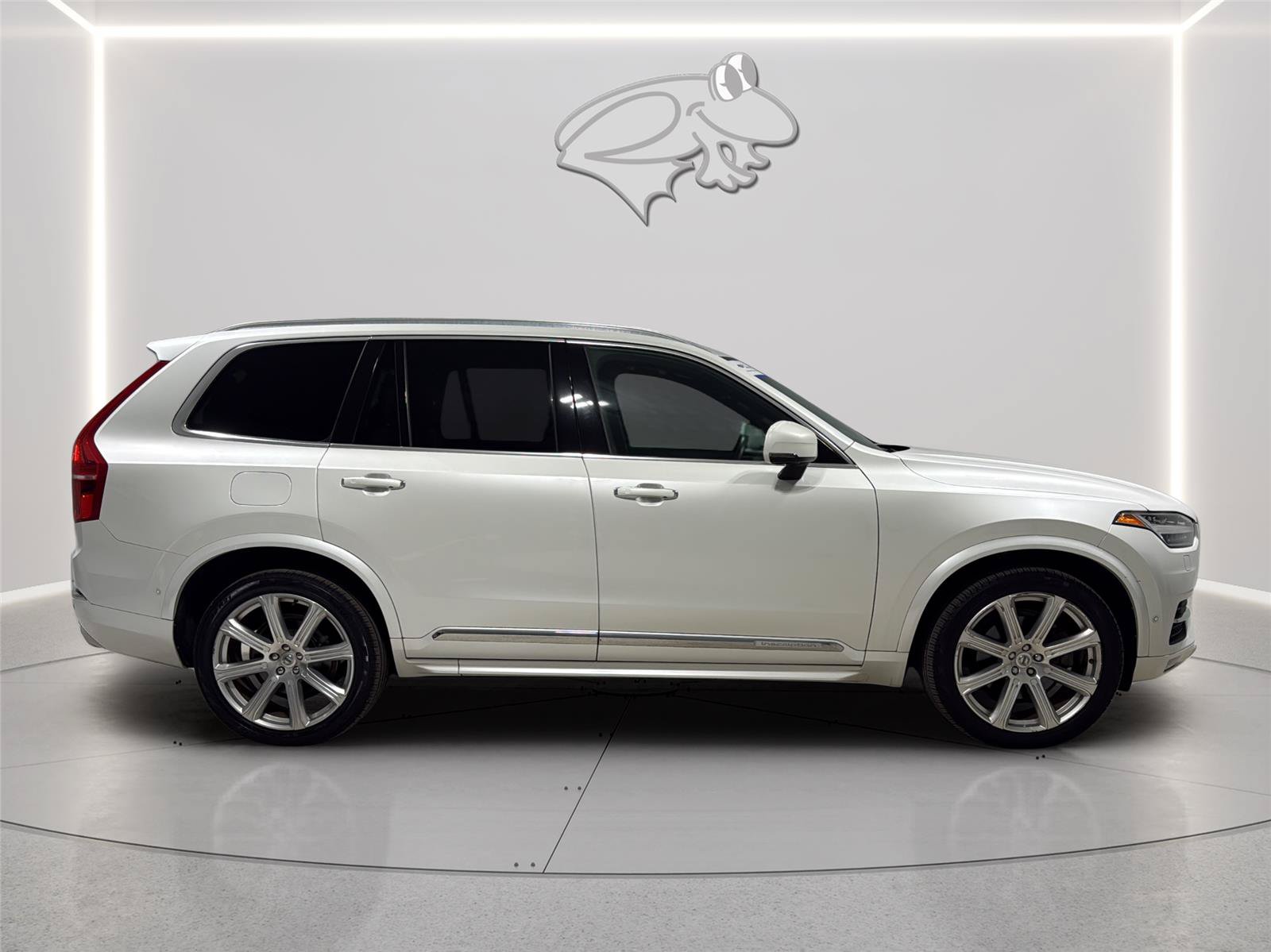 Used 2017 Volvo XC90 T6 Inscription w/ Vision Package AWD/4WD image 7