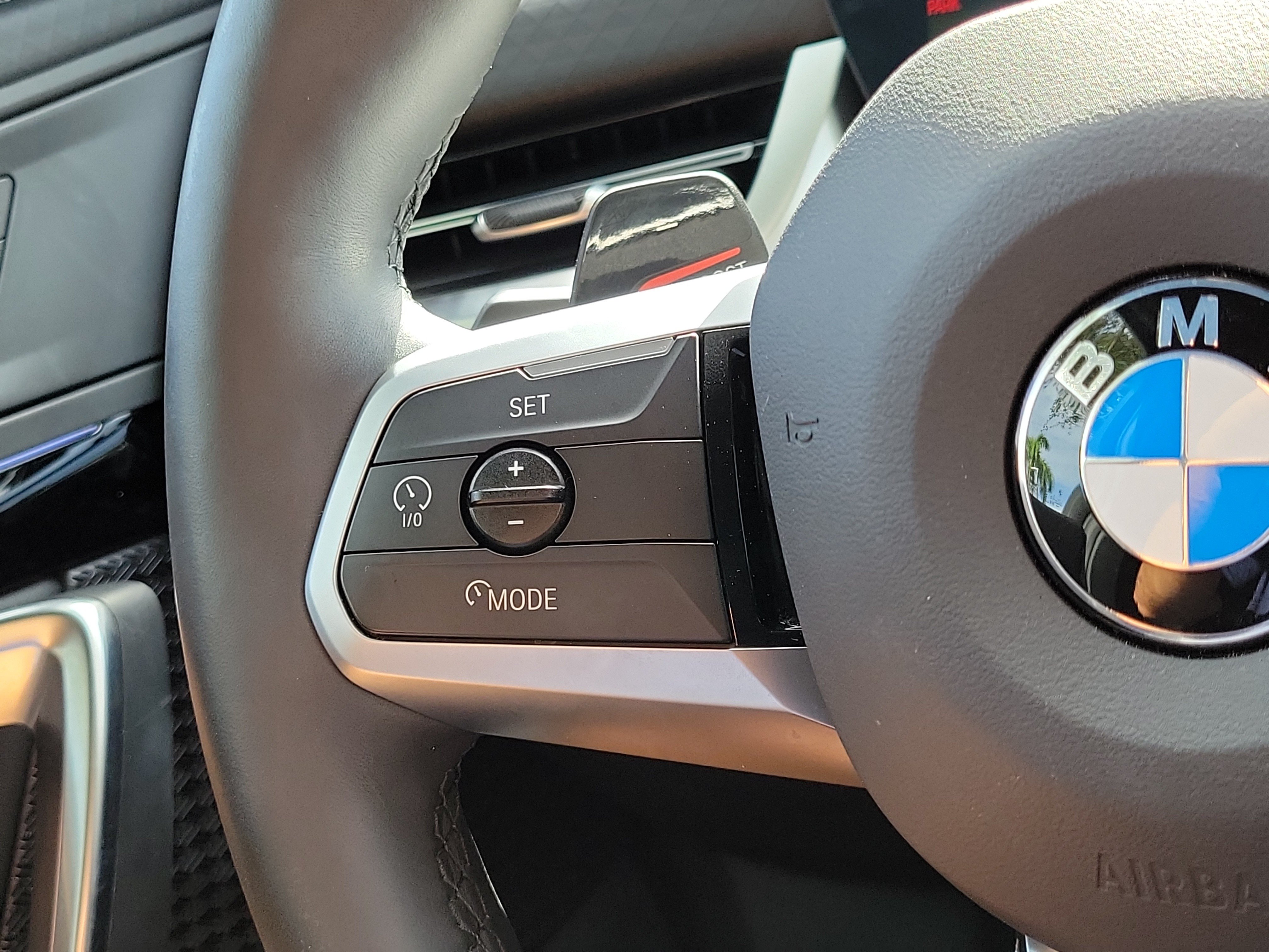 New 2026 BMW X2 xDrive28i AWD/4WD image 19