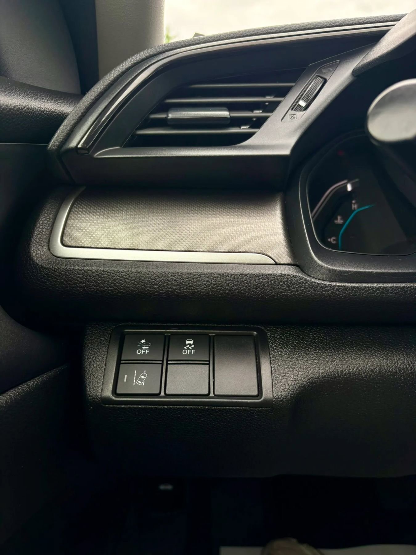 Used 2020 Honda Civic LX image 31
