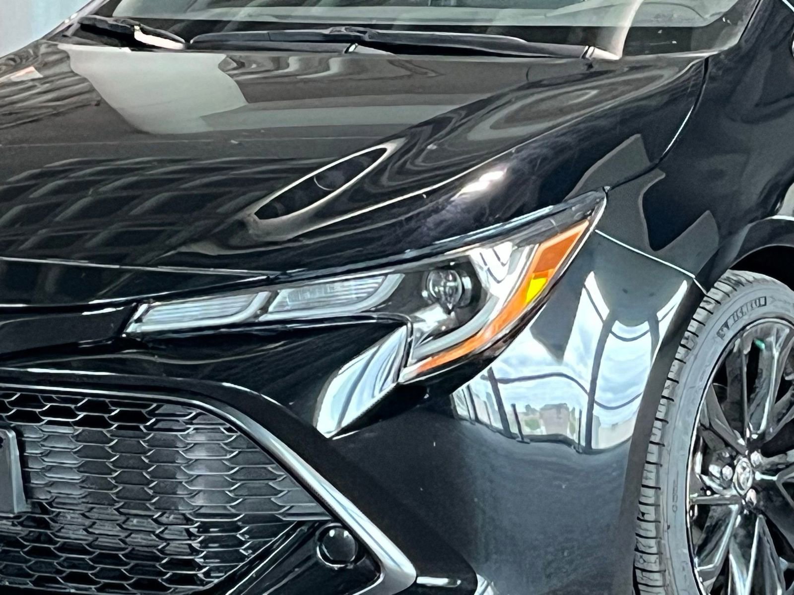 Used 2022 Toyota Corolla SE FWD image 5