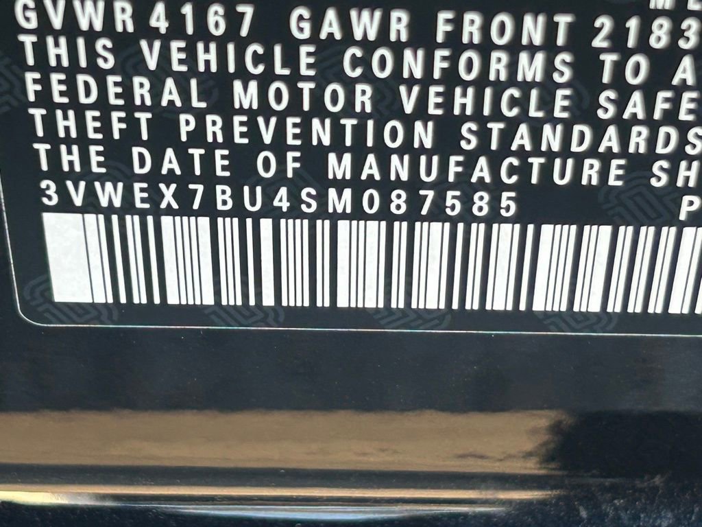 Used 2025 Volkswagen Jetta SE image 41