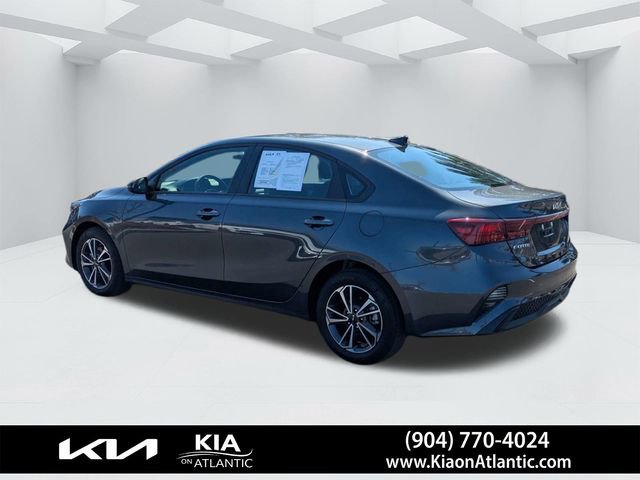 Used 2024 Kia Forte LXS w/ LXS Technology Package image 5