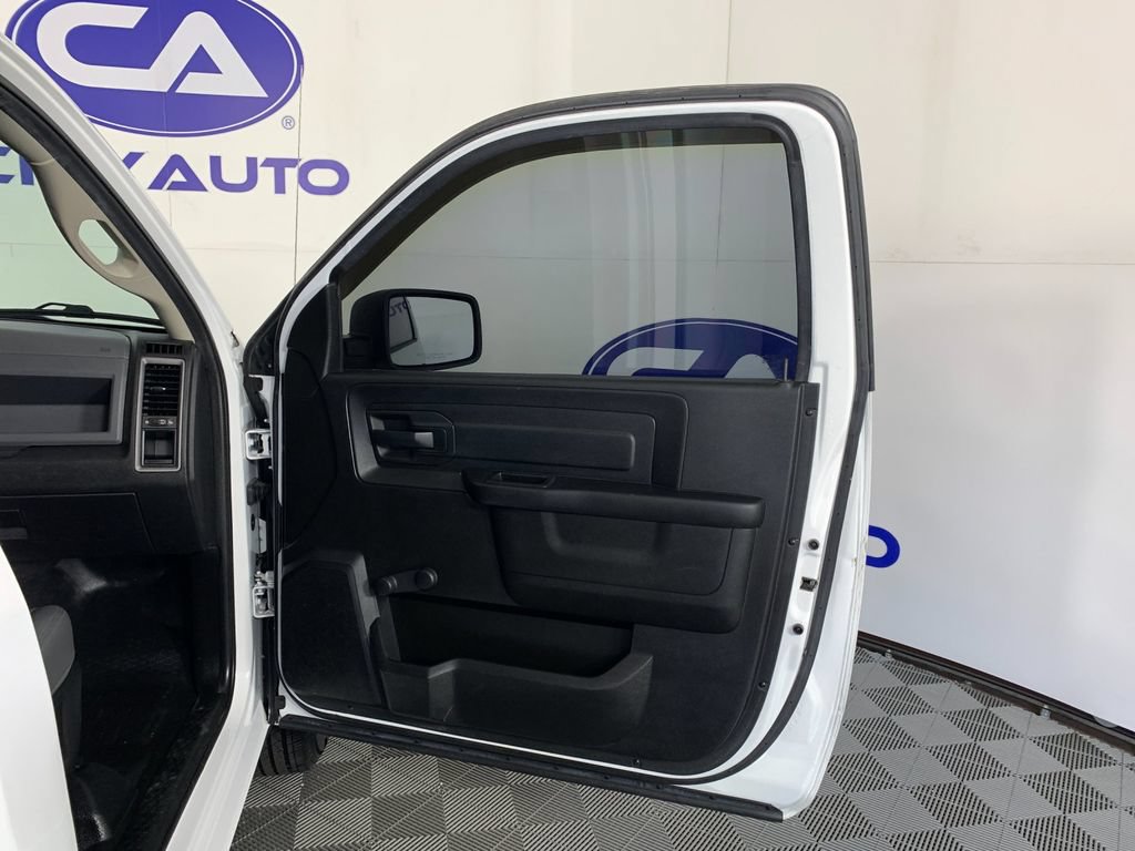 Used 2019 RAM 1500 Tradesman RWD image 28
