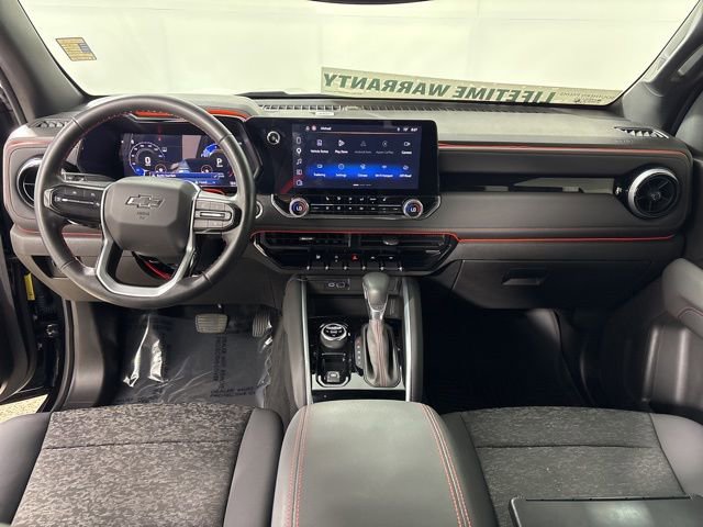 Used 2024 Chevrolet Colorado Z71 w/ Z71 Convenience Package 2 image 24