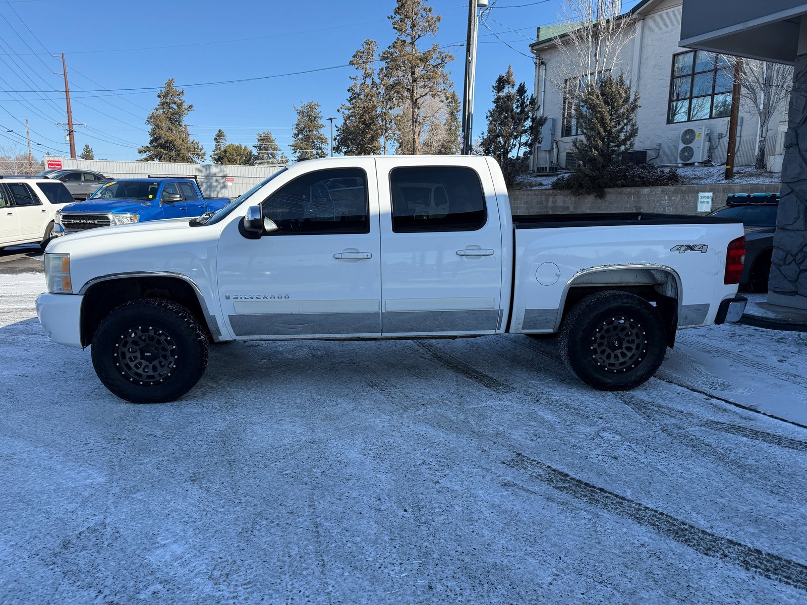 Used 2008 Chevrolet Silverado 1500 LTZ image 3