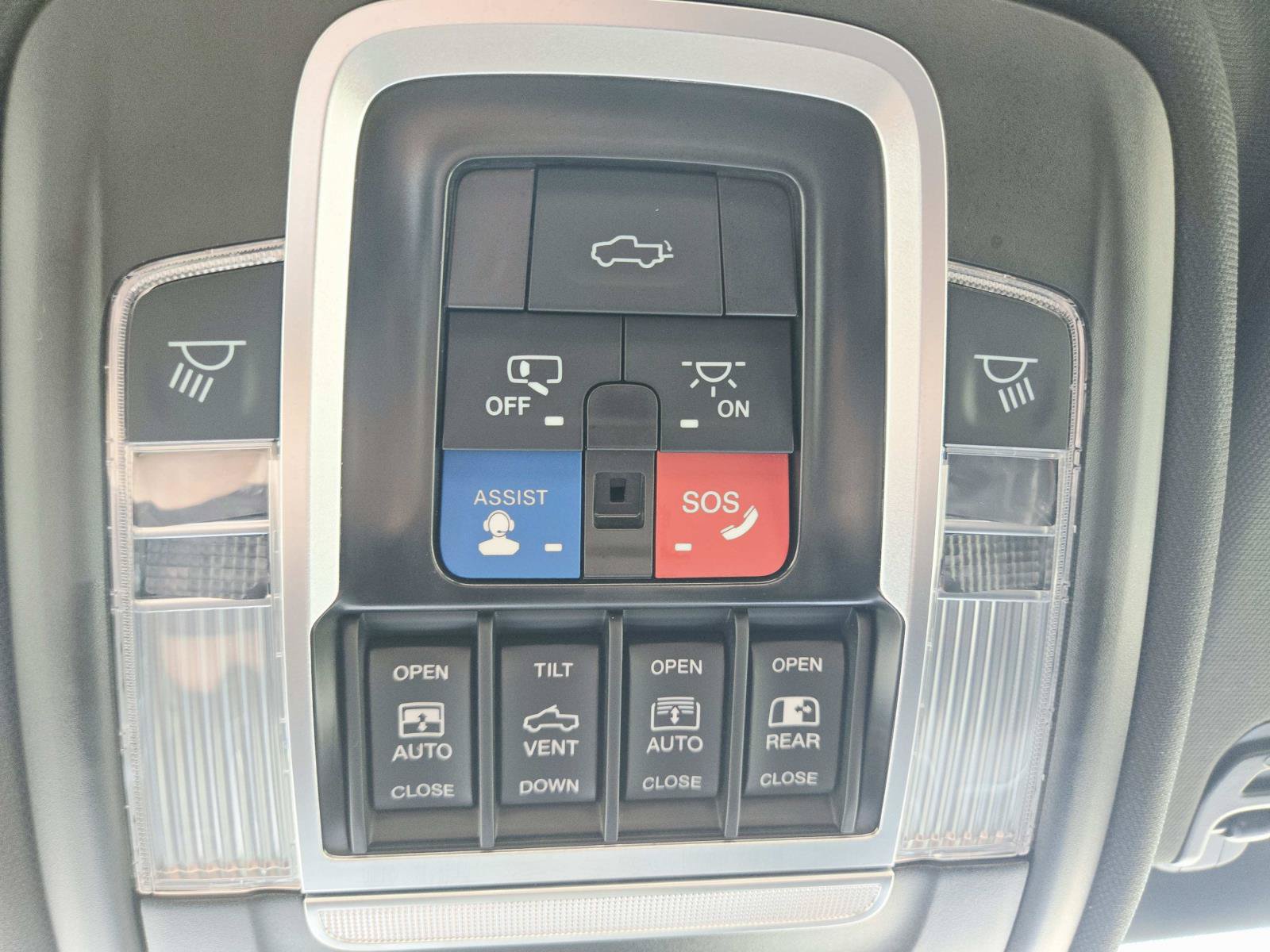 Used 2022 RAM 1500 TRX w/ TRX Level 2 Equipment Group AWD/4WD image 39