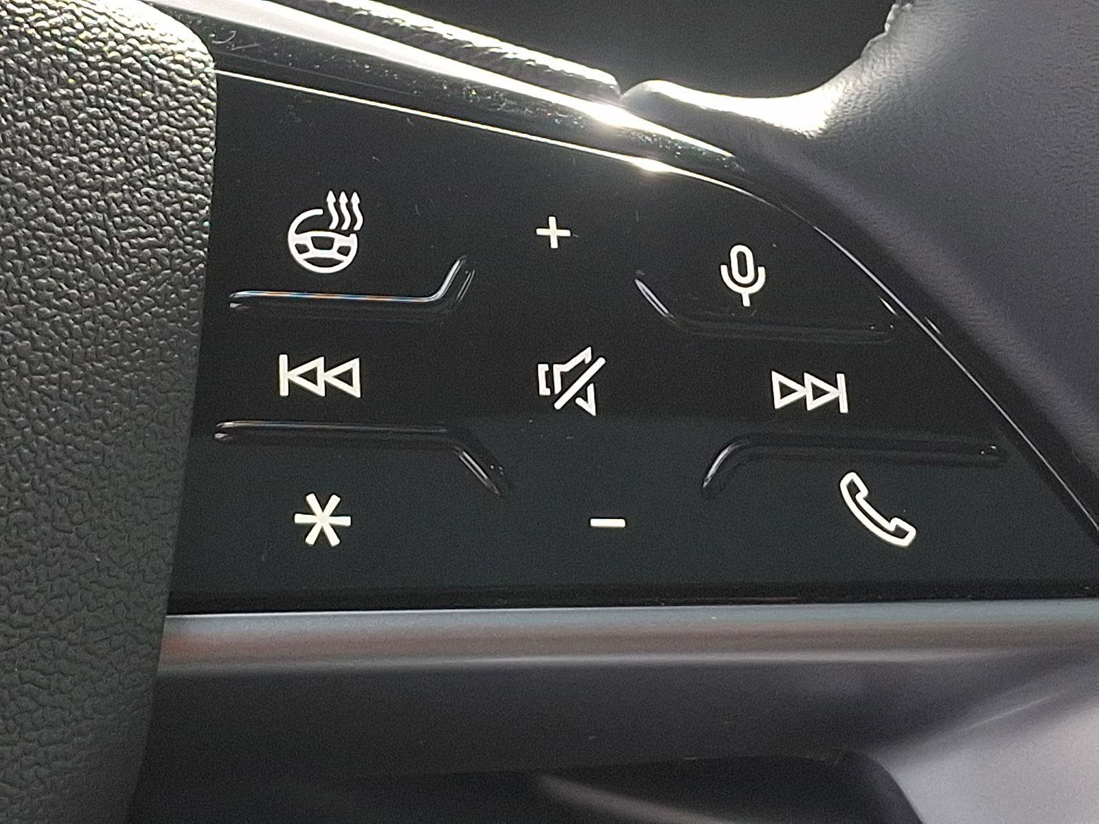 Used 2025 Audi Q5 Premium Plus w/ Premium Plus AWD/4WD image 23