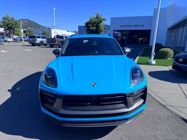 Used 2023 Porsche Macan AWD/4WD image 2
