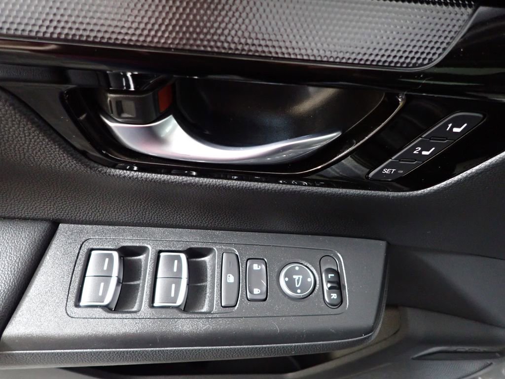 Used 2026 Honda CR-V Sport Touring image 23