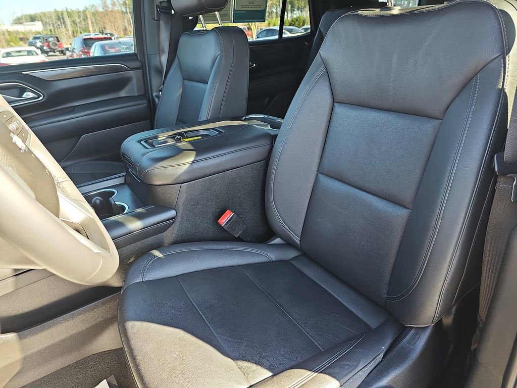 Used 2022 Chevrolet Tahoe LT w/ Luxury Package image 20