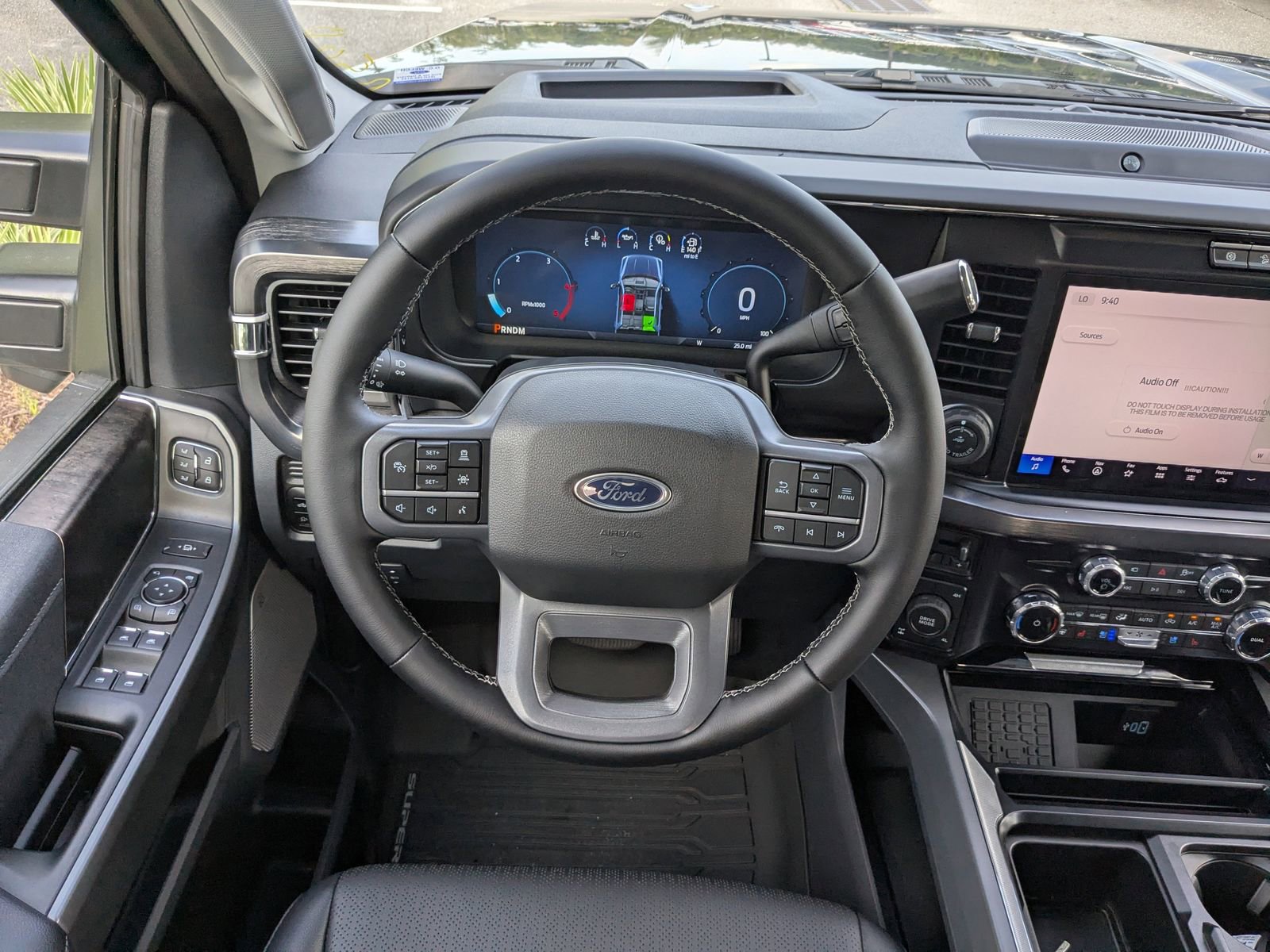 New 2025 Ford F350 Lariat w/ Lariat Ultimate Package image 17