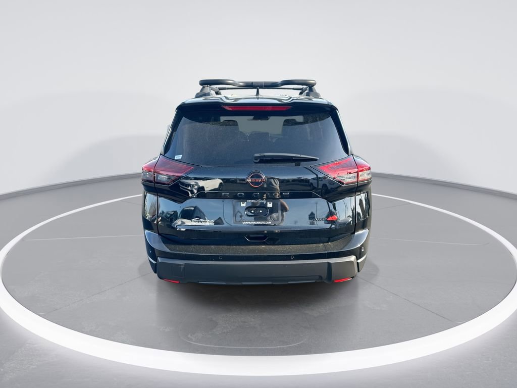 Used 2025 Nissan Rogue SV AWD/4WD image 7