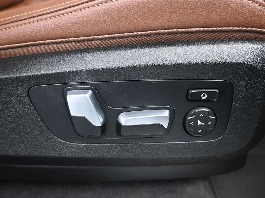 Used 2019 BMW X5 xDrive40i w/ Convenience Package image 48