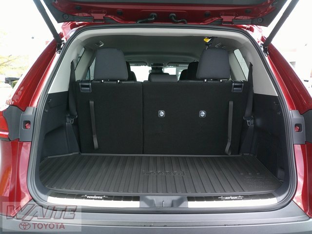 New 2026 Toyota Grand Highlander LE image 19