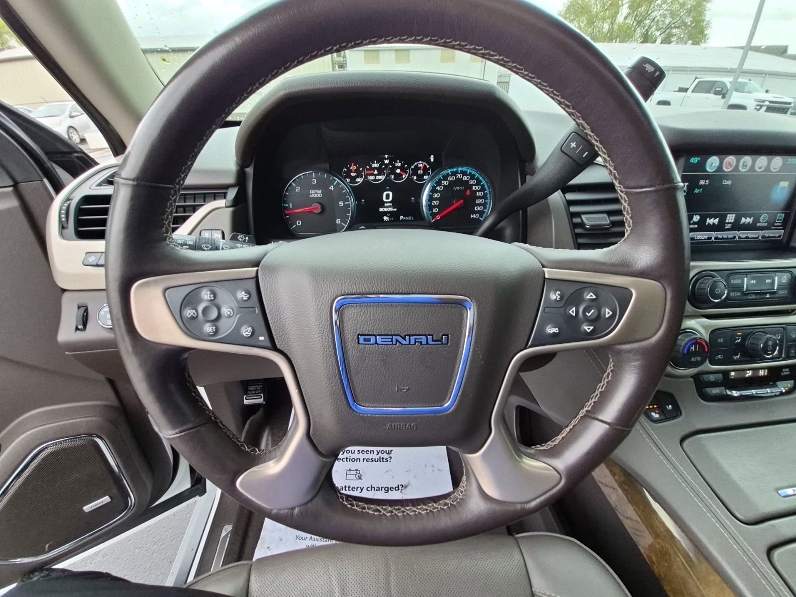 Used 2017 GMC Yukon XL Denali w/ Open Road Package image 15