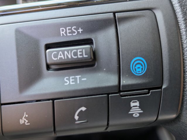 Certified 2023 Nissan Rogue SV image 11