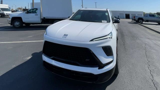 New 2026 Buick Enclave Sport Touring w/ Power Package image 5