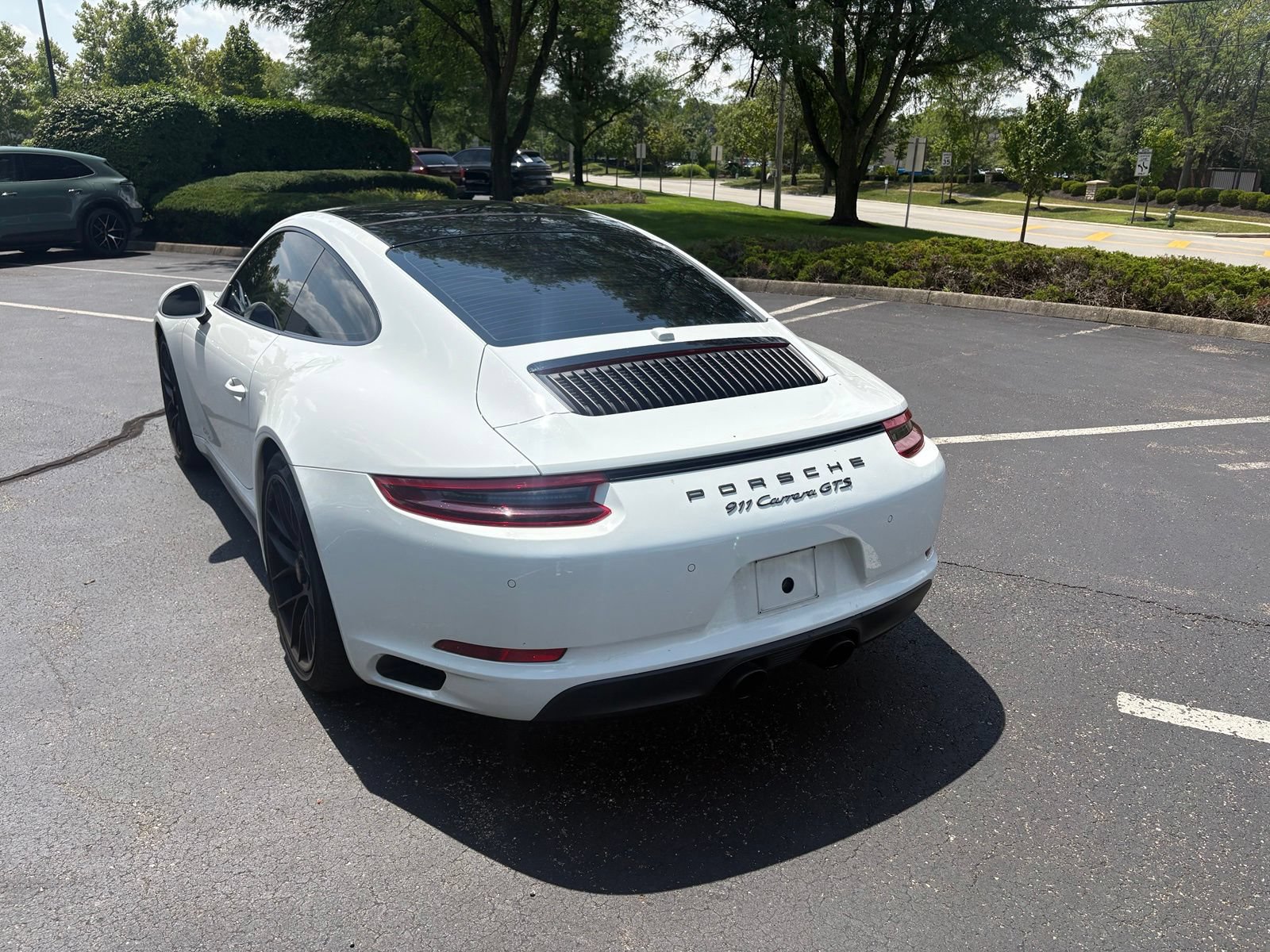 Used 2018 Porsche 911 Carrera GTS RWD image 3