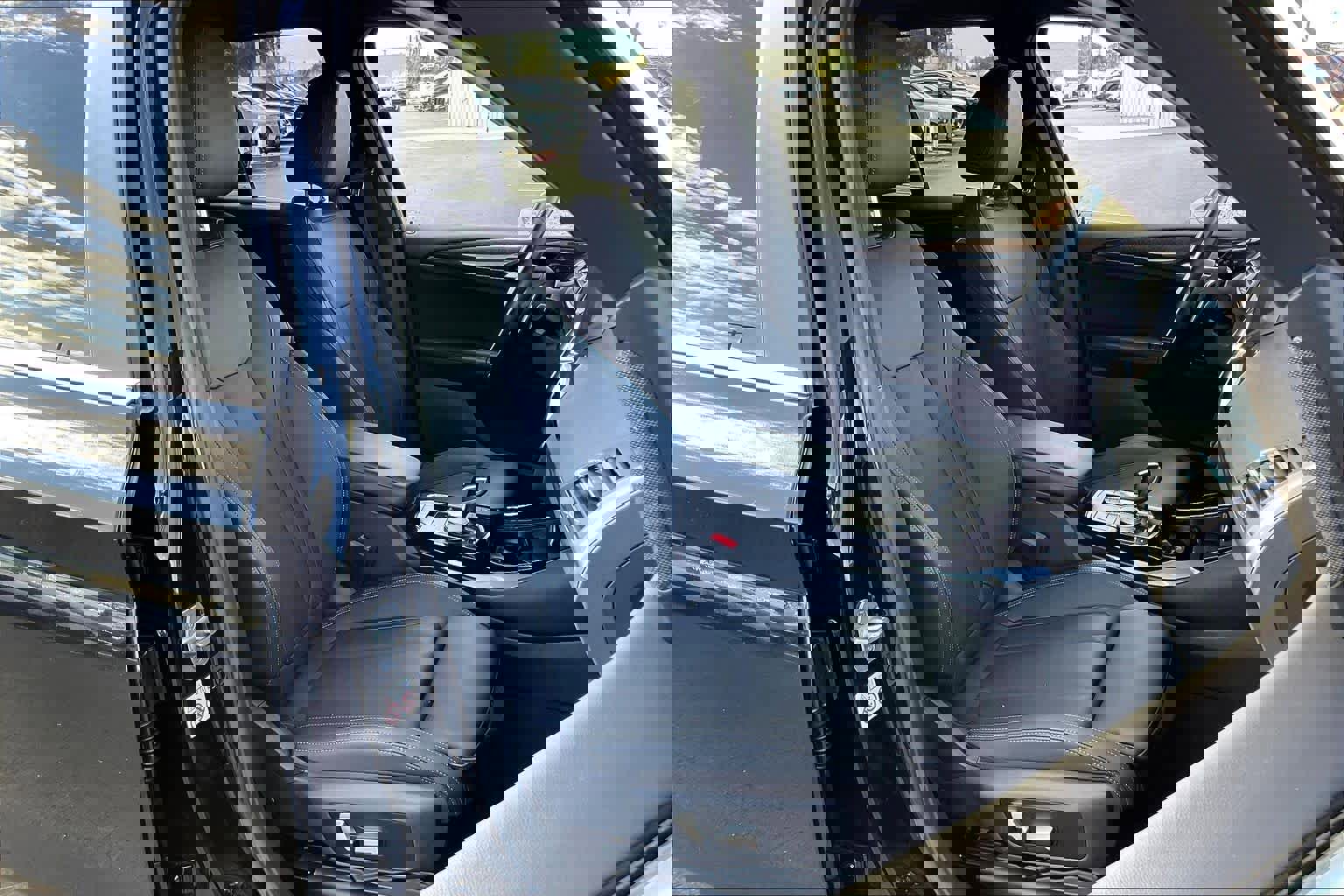 Used 2023 BMW X3 xDrive30i w/ Premium Package w/ZPA image 10